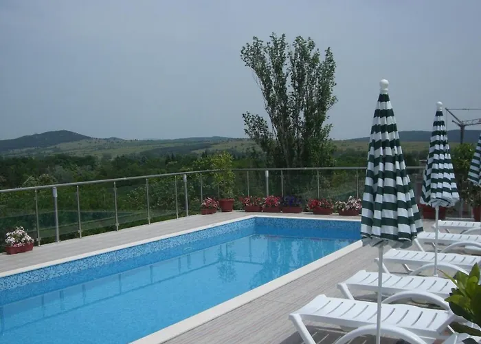 Fantasy Апартамент